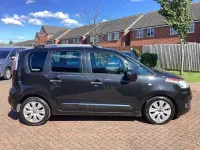 Used Citroën C3 Picasso Exclusive 2011 Black MPV