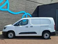 Used Vauxhall Combo Edition 100 HP (73 kW) 2019 White MPV