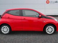 Used Toyota Aygo X-play 72 HP (52 kW) 2019 Red Hatchback