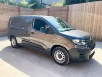 Used Citroën Berlingo 100 HP (73 kW) 2024 Grey MPV