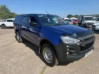 Used Isuzu D-Max 164 HP (120 kW) 2021 Blue Pickup