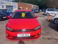 Used VW Polo SE 65 HP (47 kW) 2018 Red Hatchback