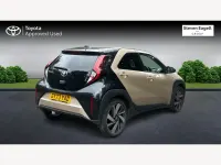Used Toyota Aygo X 72 HP (52 kW) 2023 Beige SUV