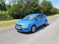 Used Ford Focus Zetec 2010 Blue Hatchback