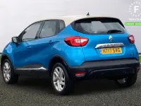 Used Renault Captur Dynamique 110 HP (80 kW) 2017 Blue/cream SUV
