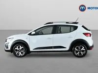 Used Dacia Sandero Prestige 91 HP (66 kW) 2022 White Hatchback
