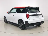 Used Mini Cooper SE Sport 160 kW (218 HP) 2024 White Hatchback