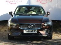 Used Volvo V60 CC 250 HP (183 kW) 2021 Bronze Estate