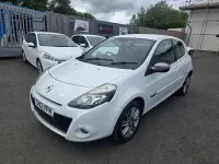Used Renault Clio IV Dynamique 2012 White Hatchback