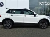 Usado VW Tiguan Elegance 150 HP (110 kW) 2022 Branco SUV