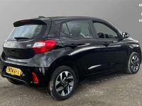 Used Hyundai i10 Advanced 63 HP (46 kW) 2024 Black Hatchback