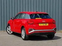 Begagnad Audi Q2 S-Line 150 HK (110 kW) 2020 Röd SUV