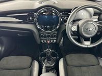 Used Mini Cooper S Hatch 176 HP (129 kW) 2024 Red Hatchback