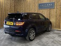 Used Land Rover Discovery 5 SE Dynamic 2022 Blue SUV