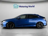 Begagnad Honda Civic SR 126 HK (92 kW) 2018 Blå Halvkombi