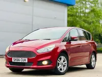Begagnad Ford S-MAX Titanium 150 HK (110 kW) 2016 Röd Minibuss