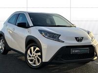 Used Toyota Aygo X PURE 72 HP (52 kW) 2024 White SUV
