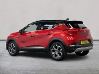 Używany Renault Captur Techno 145 KM (106 kW) 2023 Czerwony SUV