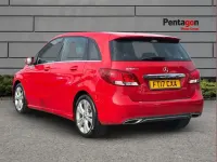 Used Mercedes B180 Executive 107 HP (78 kW) 2017 Red Hatchback