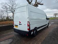 Używany Renault Master Business 150 KM (110 kW) 2021 Biały Minivan