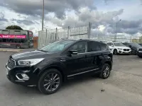 Begagnad Ford Kuga 2017 Svart SUV