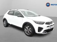 Used Kia Stonic GT-Line 120 HP (88 kW) 2023 White SUV