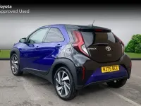 Used Toyota Aygo X 72 HP (52 kW) 2025 Juniper blue bitone SUV