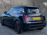 Used Mini Cooper Hatch 113 kW (154 HP) 2025 Black Hatchback
