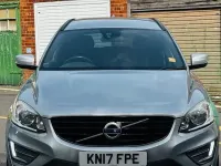 Used Volvo XC60 R-Design 190 HP (139 kW) 2017 SUV