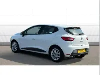 Used Renault Clio Play 73 HP (53 kW) 2017 White Hatchback