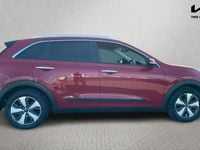 Used Kia Niro 141 HP (103 kW) 2017 Red SUV