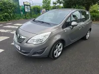 Used Vauxhall Meriva 2013 Brown MPV