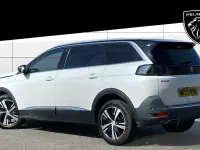 Second-hand Peugeot 5008 GTi 131 CP (96 kW) 2022 Alb SUV