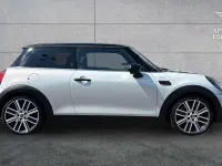 Used Mini Cooper Exclusive 134 HP (98 kW) 2022 Silver Hatchback