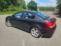 Used Chevrolet Cruze LT 2011 Black Sedan