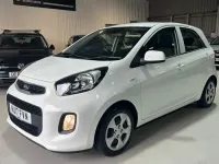 Second-hand Kia Picanto Air 65 CP (47 kW) 2017 Alb Hatchback