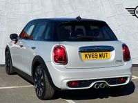 Used Mini Cooper S Exclusive 189 HP (139 kW) 2019 Silver Hatchback