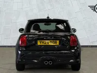 Used Mini Cooper S Exclusive 176 HP (129 kW) 2024 Black Hatchback
