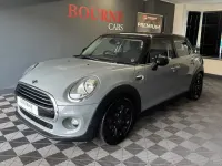 Usado Mini Cooper Hatch 136 CV (100 kW) 2016 Gris Utilitario