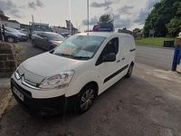 Used Citroën Berlingo 75 HP (55 kW) 2015 White MPV