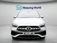 Usado Mercedes GLA250 Premium Plus 259 HP (190 kW) 2022 Prateado SUV
