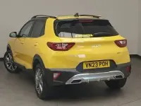 Usado Kia Stonic GT-Line S 118 CV (86 kW) 2023 Amarillo SUV