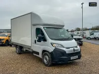 Usado Citroën Relay 140 HP (102 kW) 2025 Branco Van