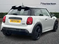 Used Mini Cooper Hatch 136 HP (100 kW) 2021 Silver Hatchback