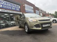 Used Ford Kuga Zetec 140 HP (102 kW) 2014 Green SUV