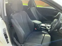 Used BMW 116 Sport Line 2014 Pearlescent white Hatchback