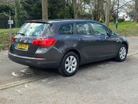 used Vauxhall Astra 1.4i 16V Design 5dr