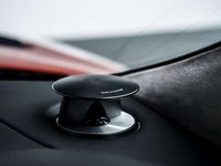 Used Aston Martin DB11 608 HP (447 kW) 2017 Orange Coupe