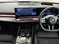 Used BMW 530e M Sport 295 HP (216 kW) 2025 Blue Estate
