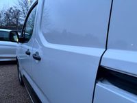 Used Peugeot Partner Premium 131 HP (96 kW) 2023 White MPV